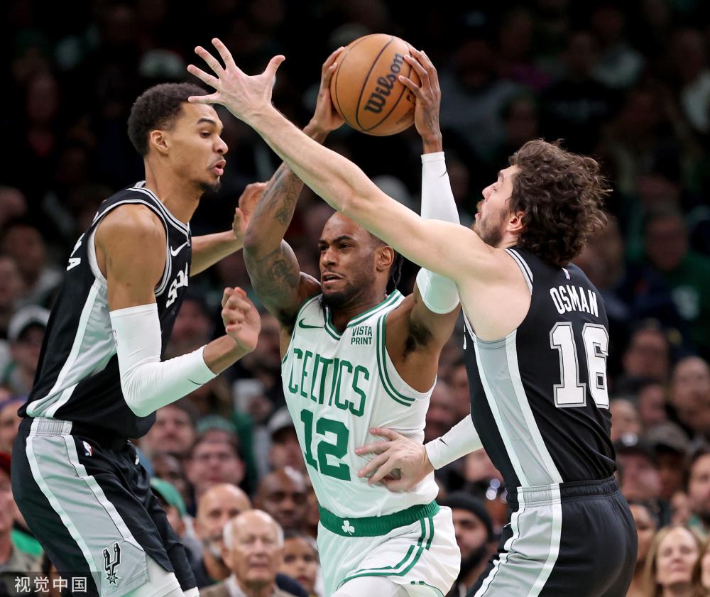 在一个更衣 在一个更衣