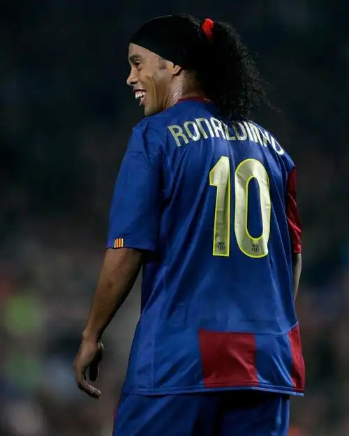 这一事件显 这一事件显