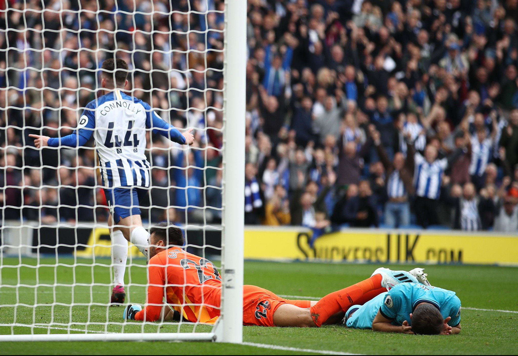 齐沃执教国米4战仅取2胜不尽人意，蓝黑军止步世俱杯十六强.